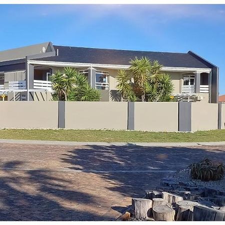 Beachwood Inn Melkbosstrand Cape Town Exterior photo