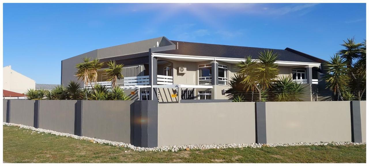 Beachwood Inn Melkbosstrand Cape Town Exterior photo